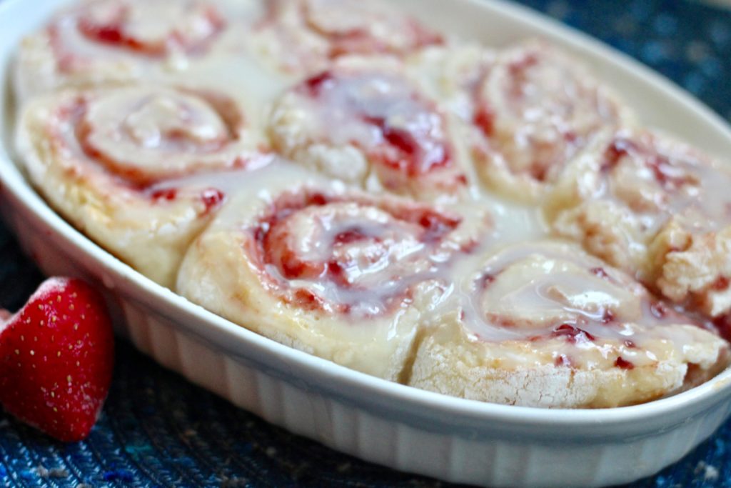 Image of Strawberry and Cream Cheese Sweet Rolls